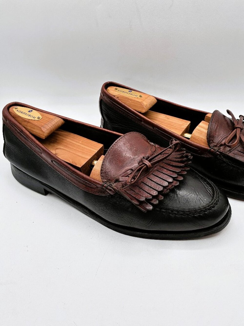 Vintage Dexter USA Two Tone Black Brown Leather Tassel Fringe Loafers Size 11 M